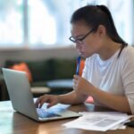 are-private-student-loans-worth-it-in-2026?-comparing-rates,-risks,-and-rewards