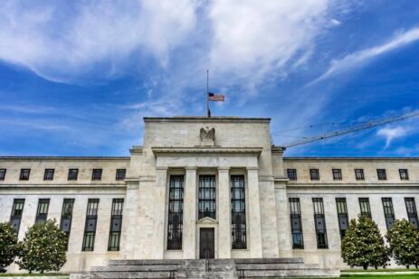 new-federal-study-warns-on-grad-loan-access