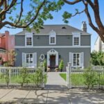 the-rarest-homes-have-enclosed-front-and-back-yards