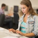 best-ai-powered-side-hustles-for-college-students-in-2026