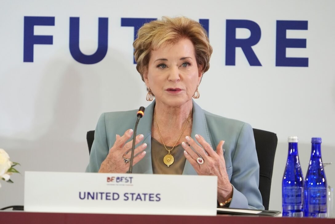 education-department-says-10-million-fafsa-forms-complete