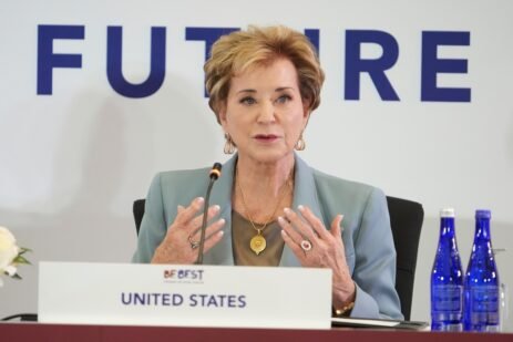 education-department-says-10-million-fafsa-forms-complete