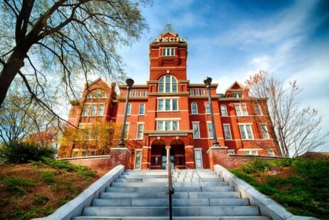 this-week-in-college-and-money-news:-april-17,-2026