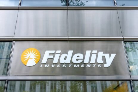 fidelity-adds-100+-etfs-to-$100-service-fee-list-starting-june-2026
