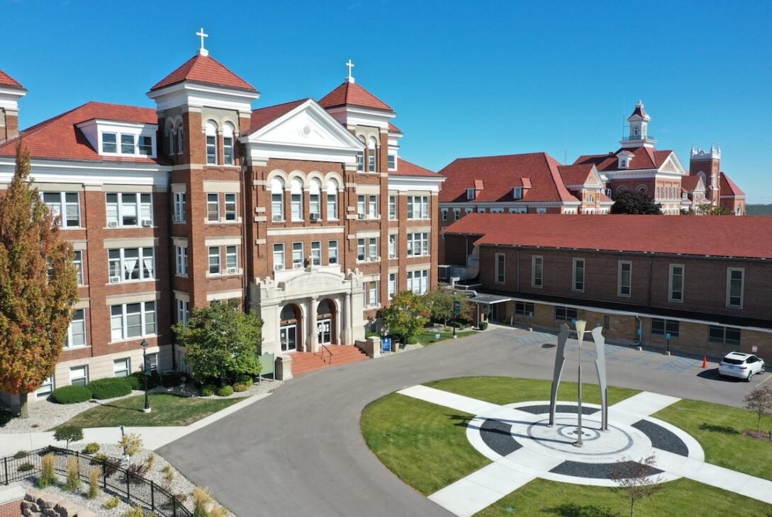 8-colleges-closing-in-2026:-full-list-of-closures