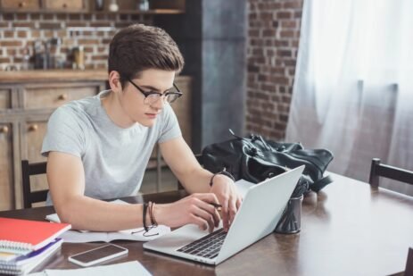 best-investment-accounts-for-teens-in-2026