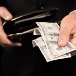 college-students-expect-$80,000-starting-salaries-—-the-real-number-is-$24,000-less