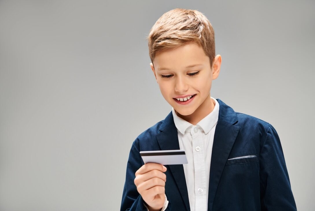 gen-z-got-only-38%-right-on-a-basic-money-quiz-—-the-worst-of-any-generation