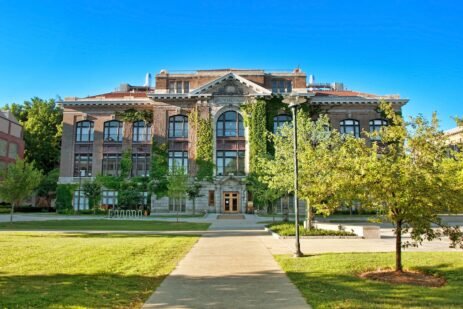 syracuse-university-admits-first-budget-deficit-in-years-after-missing-2026-enrollment