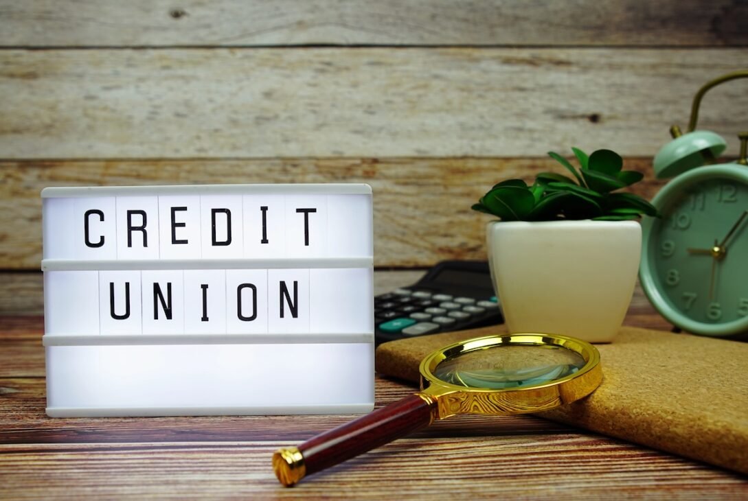 why-a-credit-union-might-be-the-smartest-place-to-get-a-student-loan