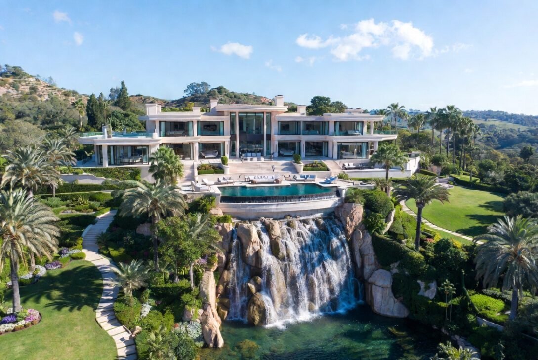 how-the-rich-justify-buying-$9+-million-homes-they-barely-use