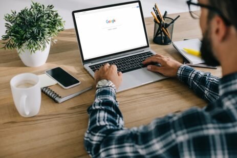 common-sense-media-rates-google-ai-search-an-“unacceptable-risk”-for-kids