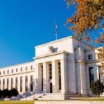 fewer-borrowers-are-falling-seriously-behind-on-student-loans,-federal-reserve-data-shows