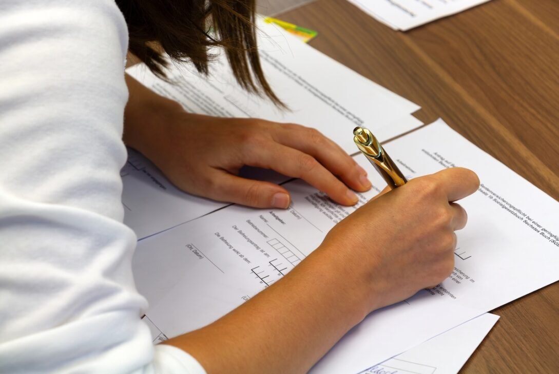 colleges-got-a-record-10.8-million-applications-but-4-in-10-still-got-fewer