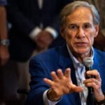 texas-governor-orders-colleges-to-develop-three-year-bachelor’s-degrees