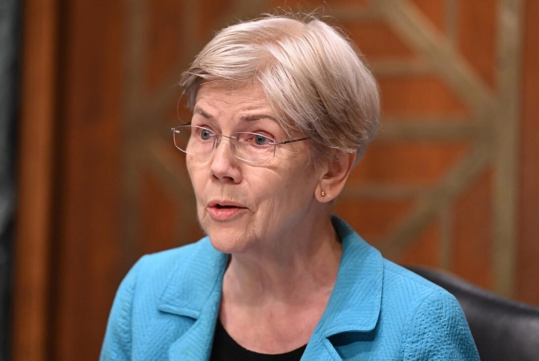 senators-demand-ed-account-for-$1-billion-student-loan-fund-as-defaults-hit-9m