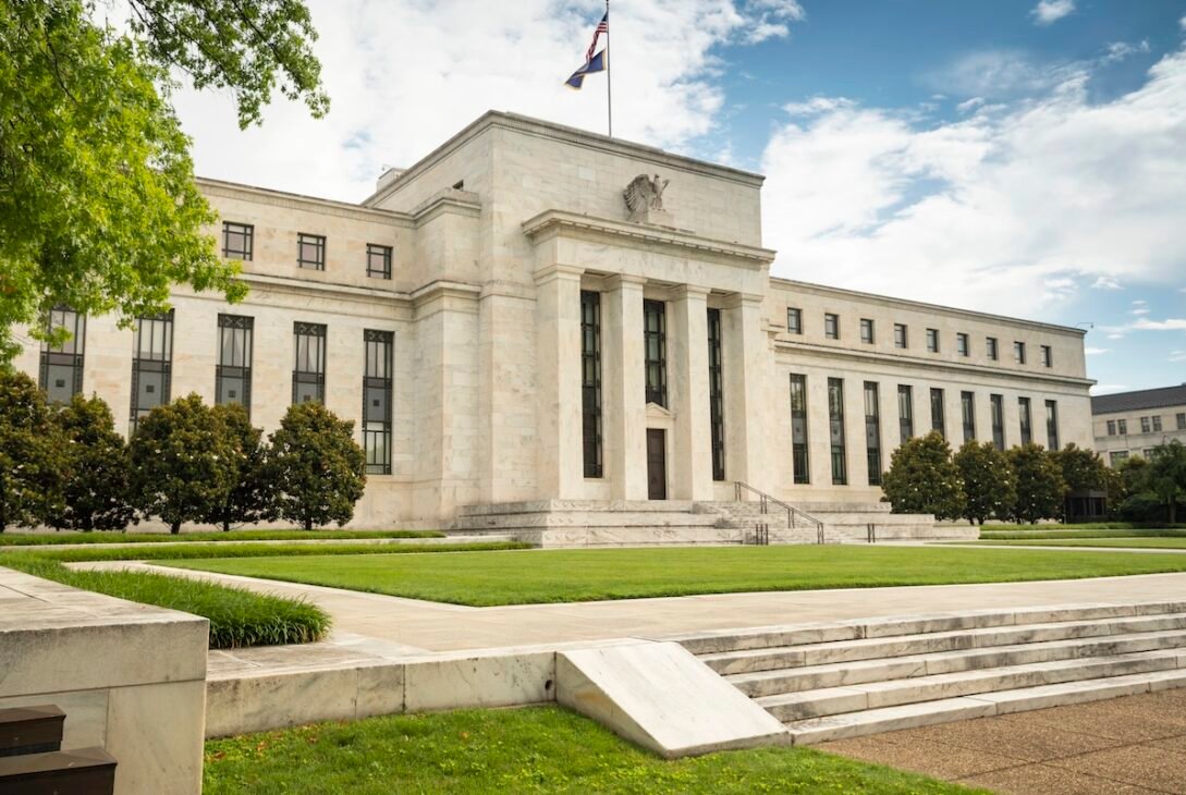 student-loan-debt-reaches-$186-trillion,-up-$55.6-billion-from-a-year-ago