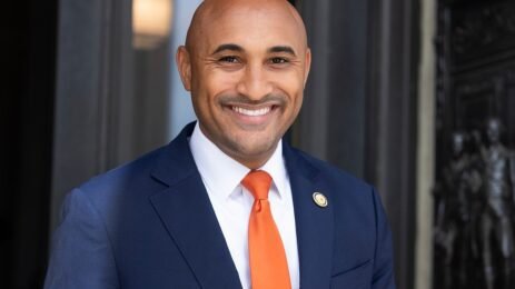 new-bill-would-pay-college-tuition-for-children-of-20-year-teachers,-police,-and-firefighters
